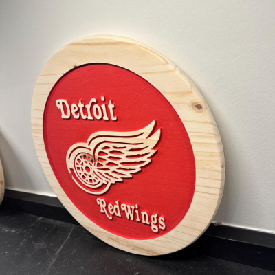 Detroit Red Wings Handcrafted Wood Sign – NHL Wall Decor