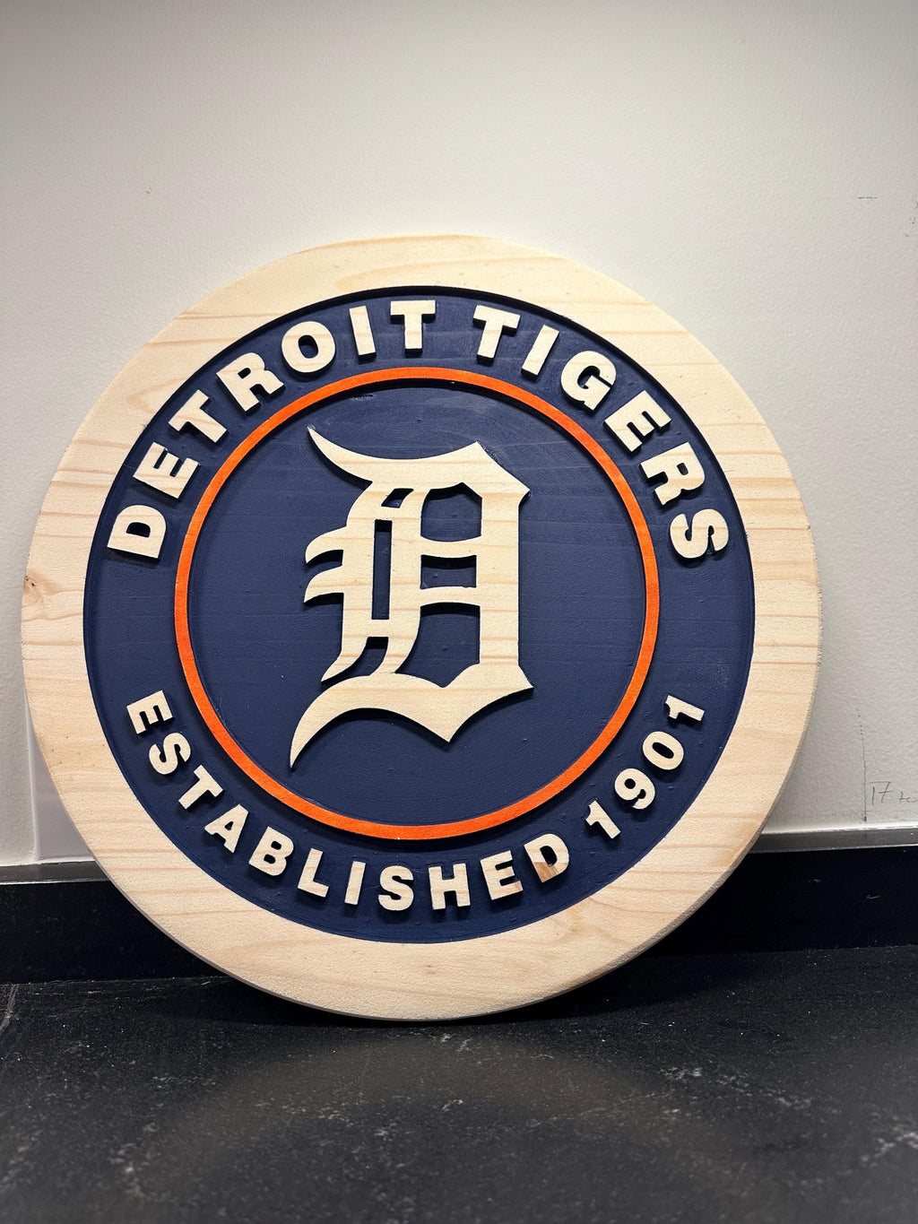 Detroit Tigers wood sign size reference