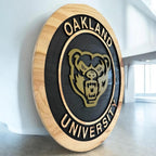 Oakland Golden Grizzlies close up