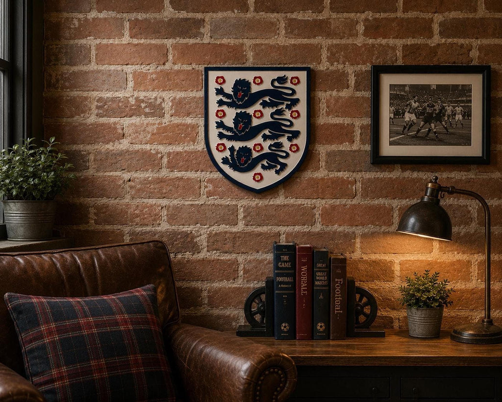 England Three Lions carved wood sign – photo 5